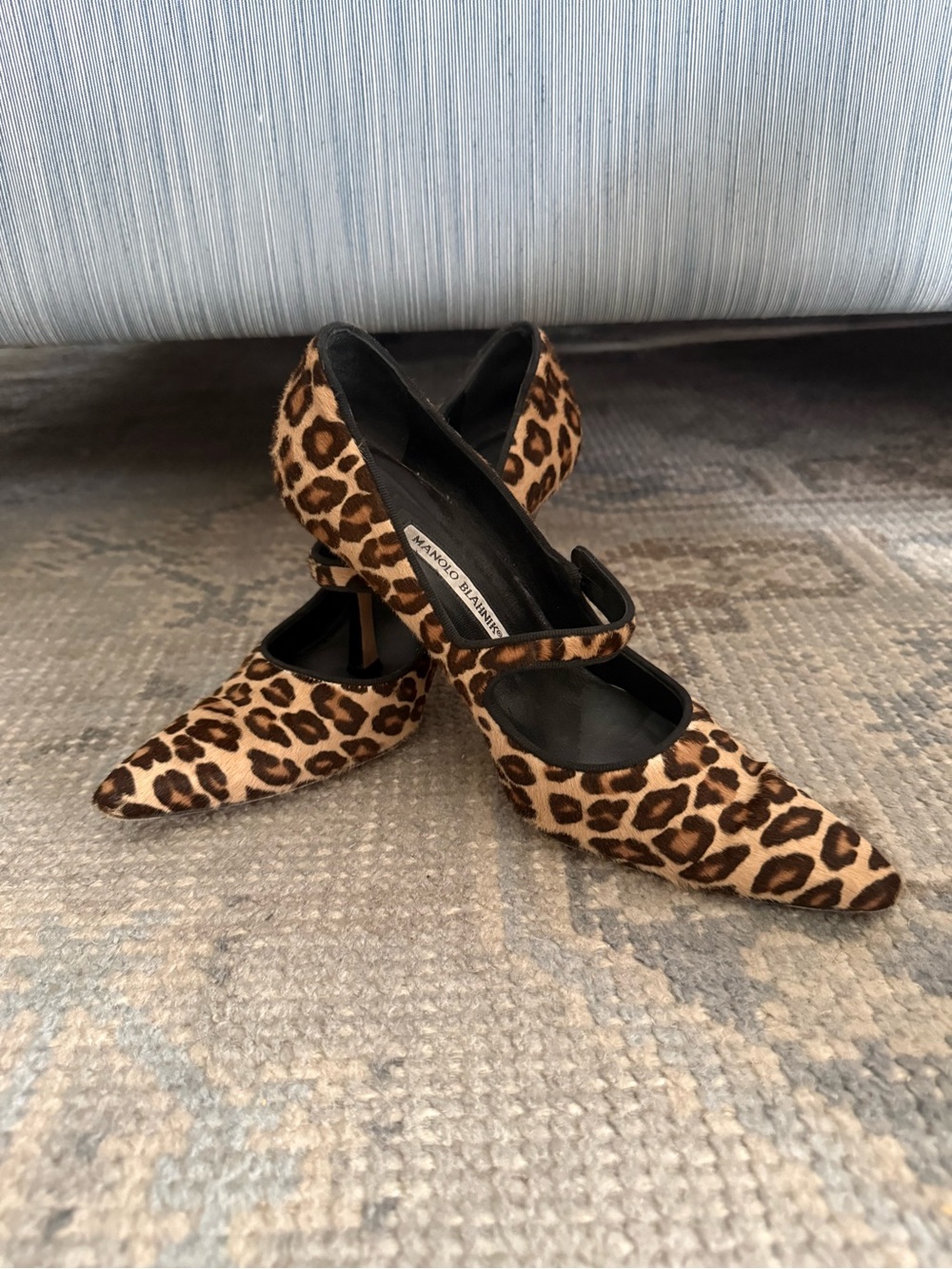 MANOLO BLAHNIK RARE Leopard Print Mary Jane Pointed Toe Heels - Brown